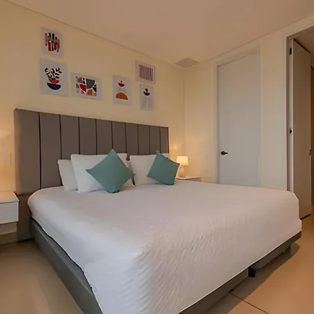 Lujoso Apto De 1 Hab En Piso 15 Edificio H2 * Cartagena